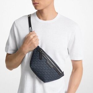 New Michael Kors mini belt bag - Blue